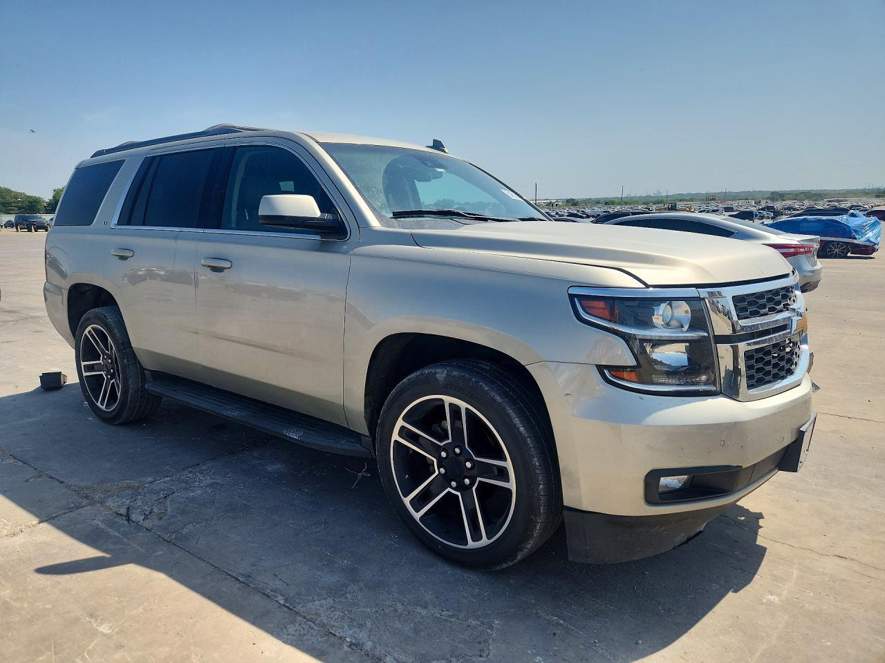 2017 Chevrolet Tahoe C1500 Lt - Image 4