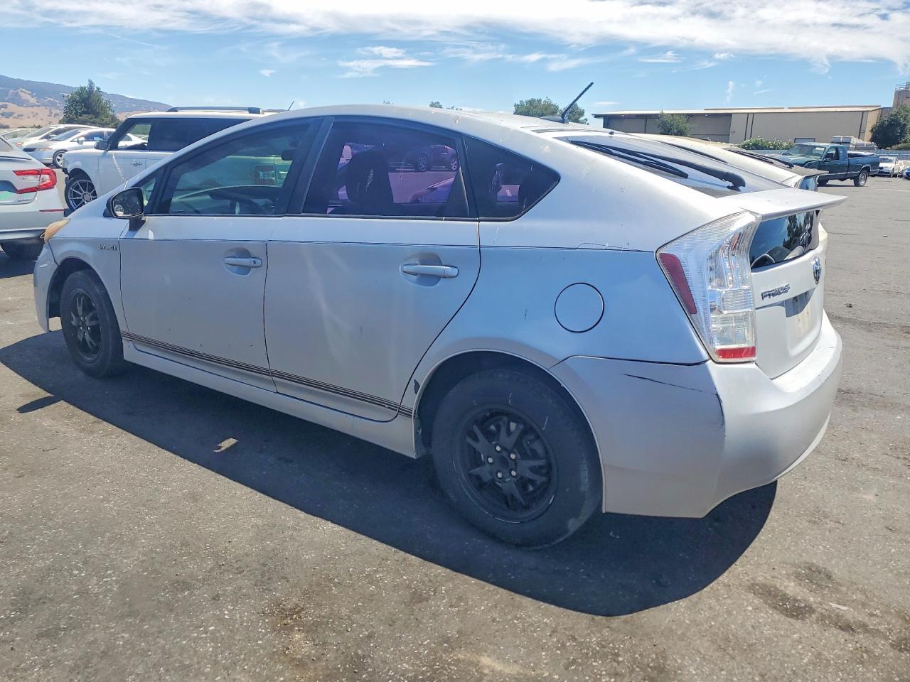2011 Toyota Prius Two - Image 2