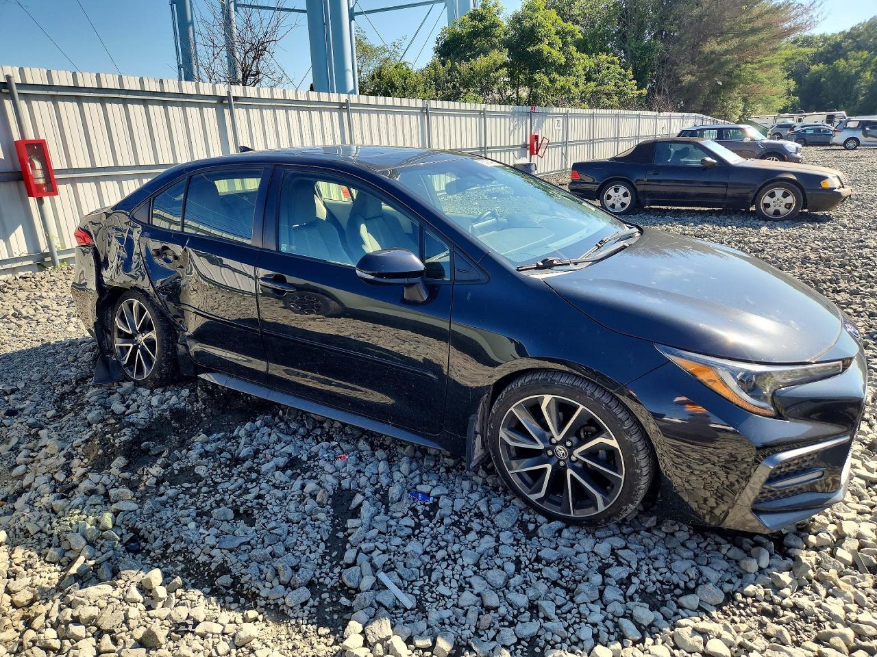 2020 Toyota Corolla Se - Фото 4