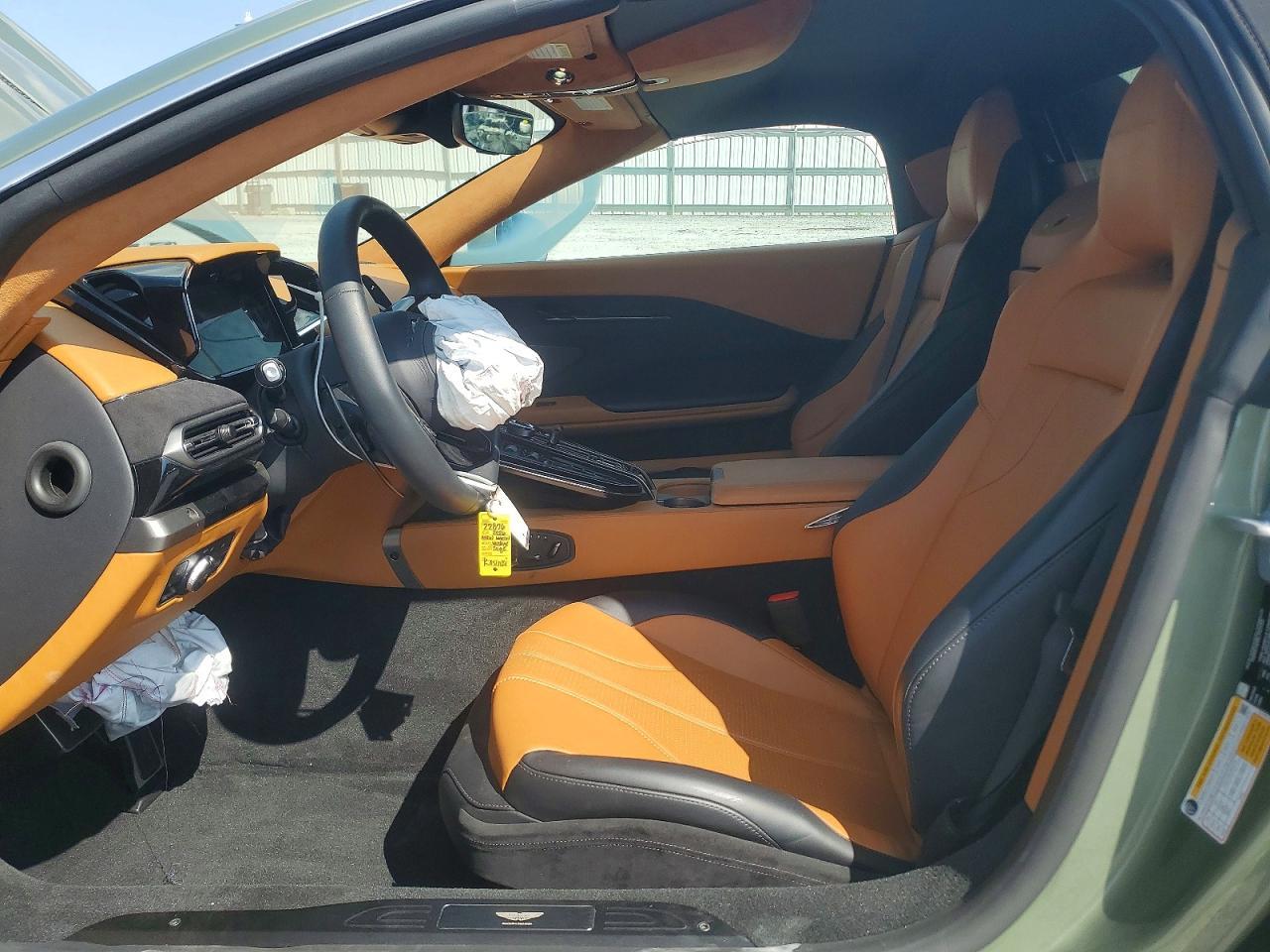2026 Aston Martin Vantage - Image 7