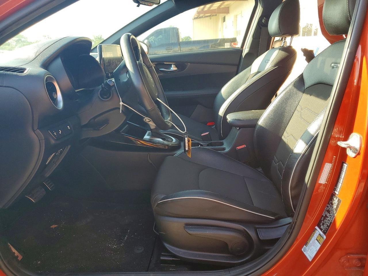 2024 Kia Forte Gt Line - Фото 7
