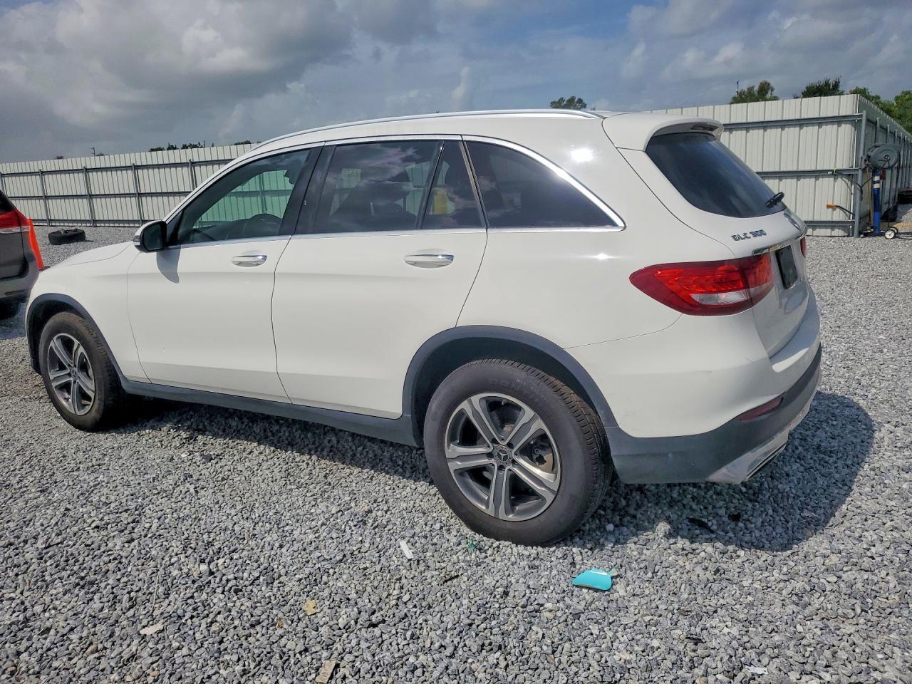2019 Mercedes-Benz Glc 300 - Фото 2
