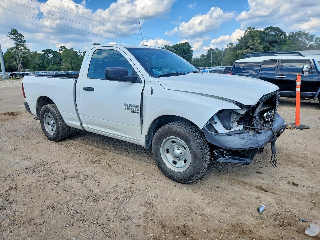 2021 Ram 1500 Classic Tradesman - Фото 4