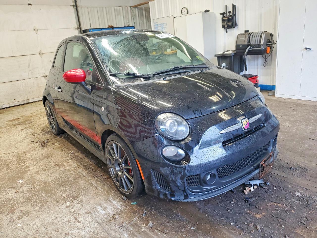 2015 Fiat 500 Abarth - Фото 4