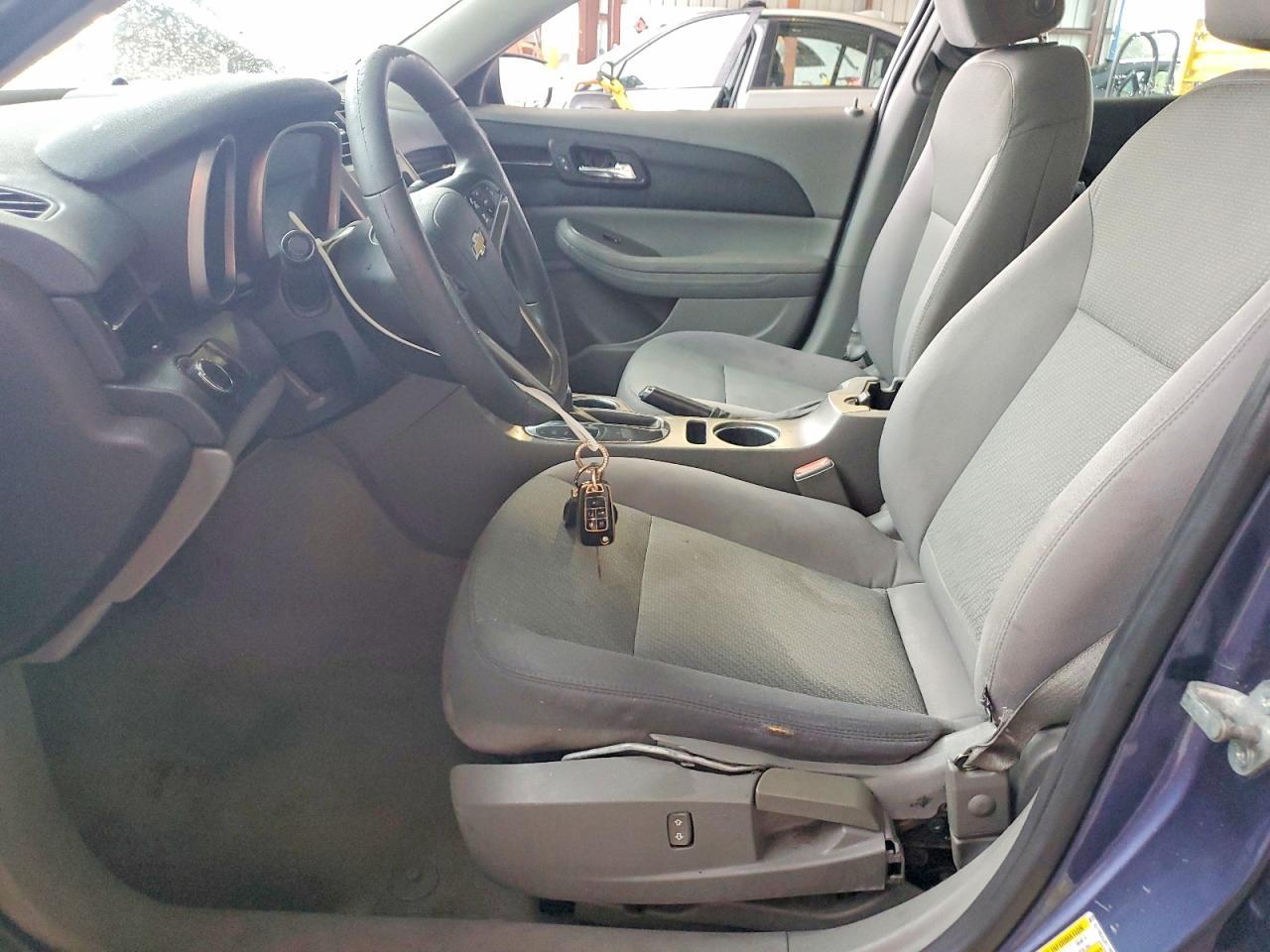 2014 Chevrolet Malibu Ls - Image 7