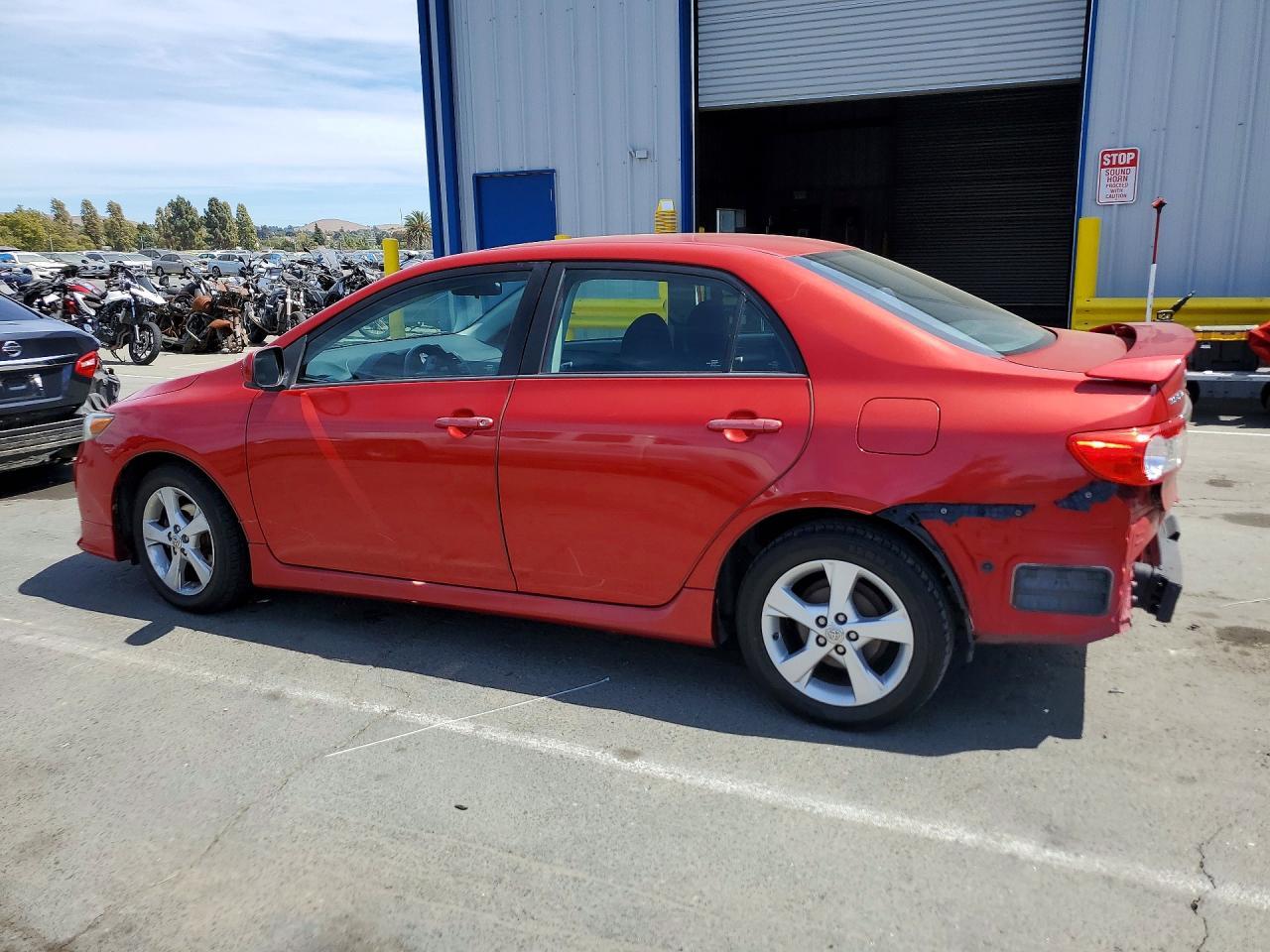 2012 Toyota Corolla S - Фото 2