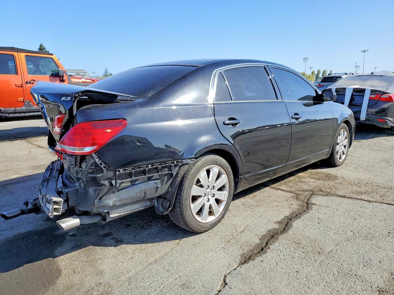 2005 Toyota Avalon Xls - Фото 3