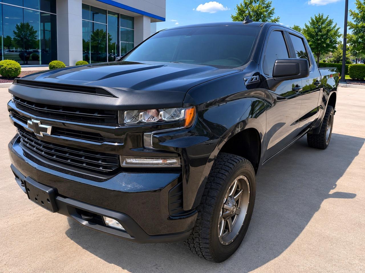 2020 Chevrolet Silverado K1500 Rst - Фото 2