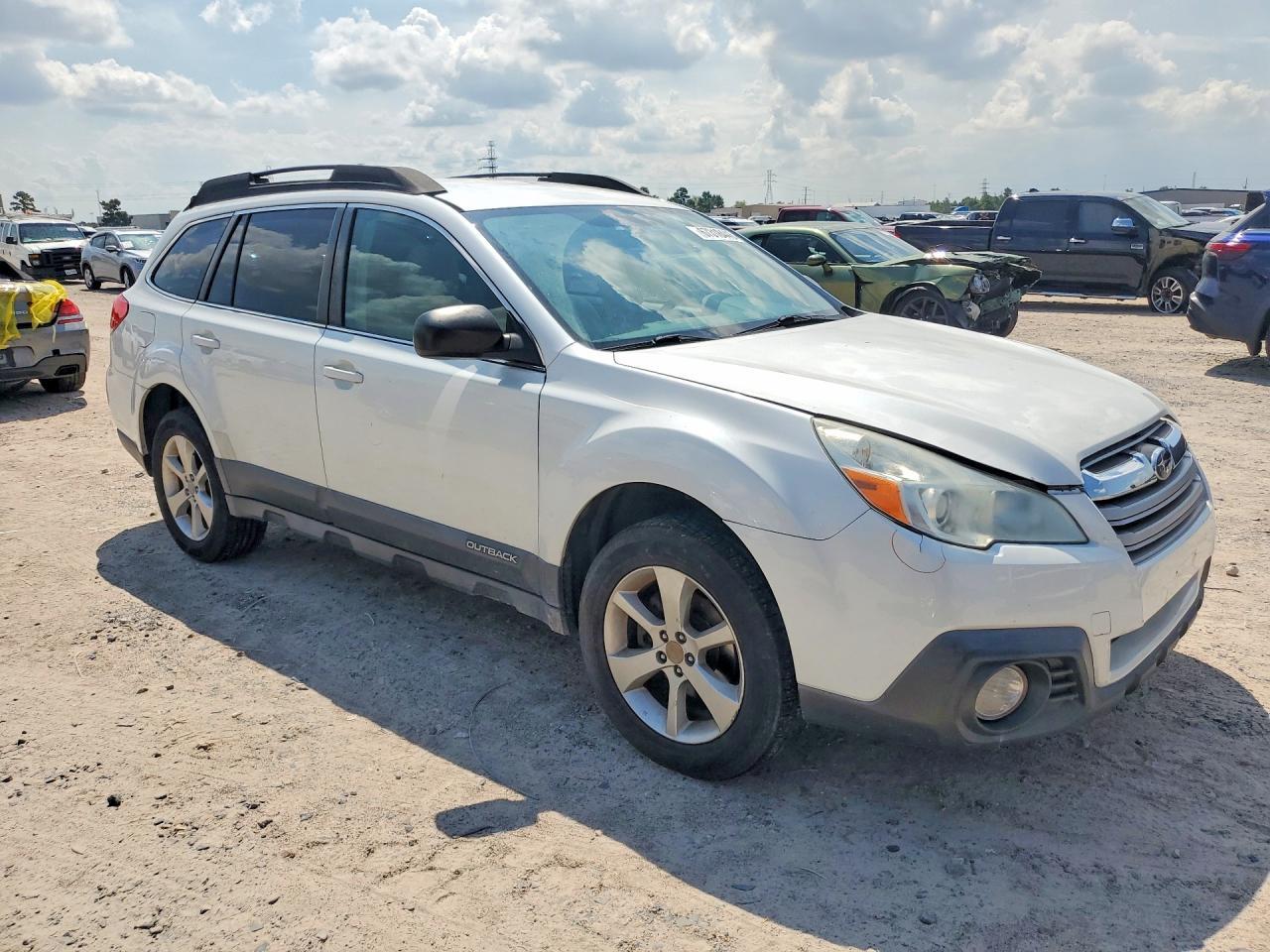 2014 Subaru Outback 2.5I - Фото 4