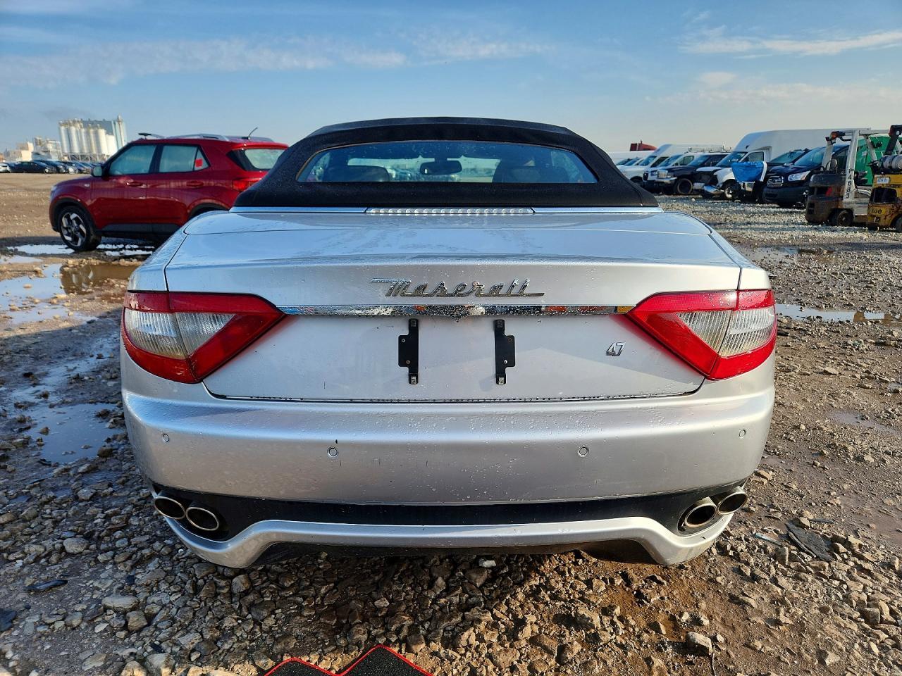 2011 Maserati Granturismo S - Фото 6