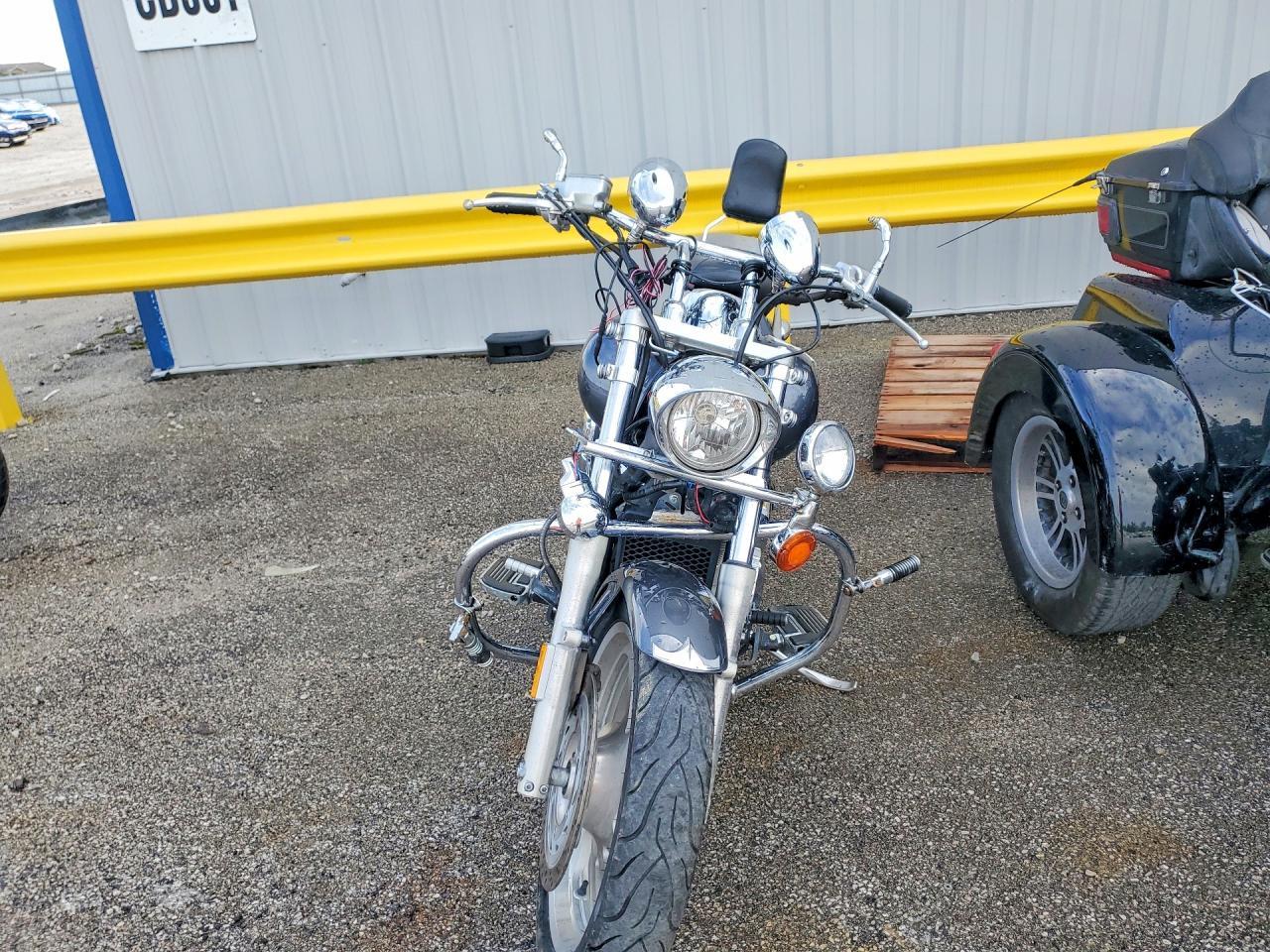 2006 Honda Vtx1300 C - Image 2