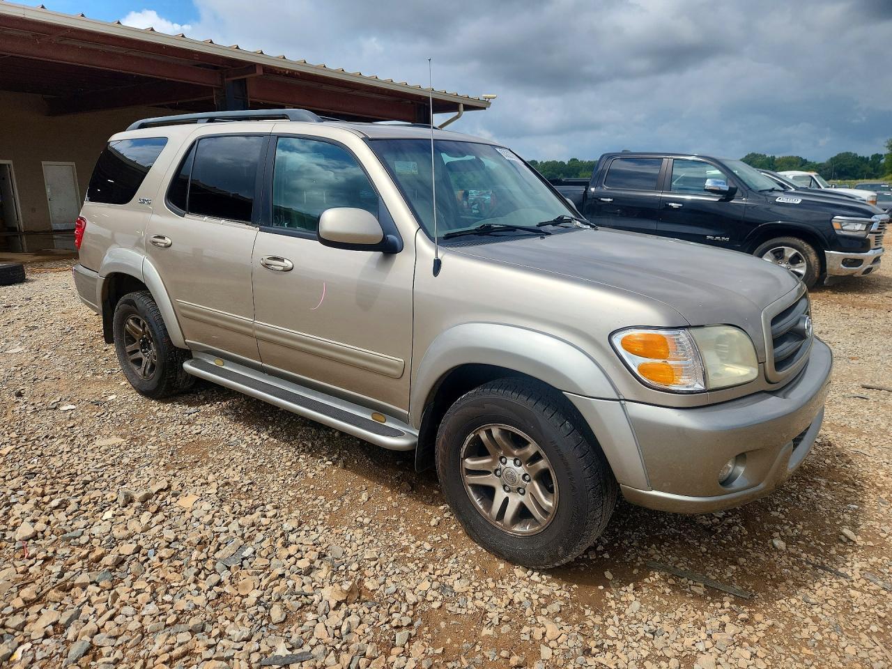 2004 Toyota Sequoia Sr5 - Фото 4