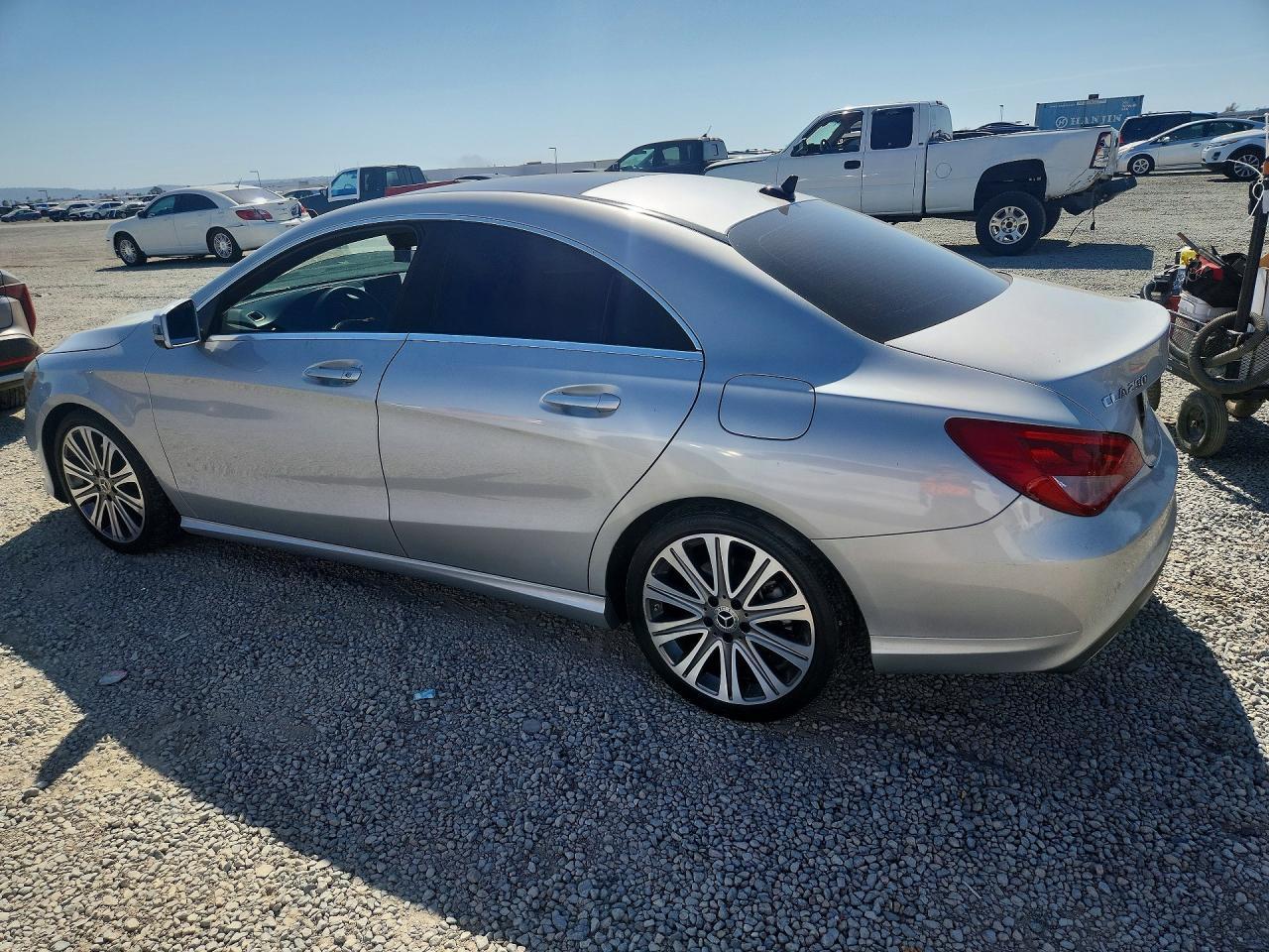 2018 Mercedes-Benz Cla 250 - Фото 2