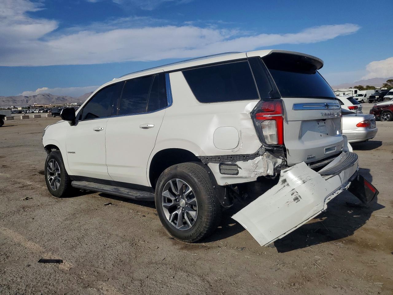 2021 Chevrolet Tahoe C1500 Lt - Фото 2