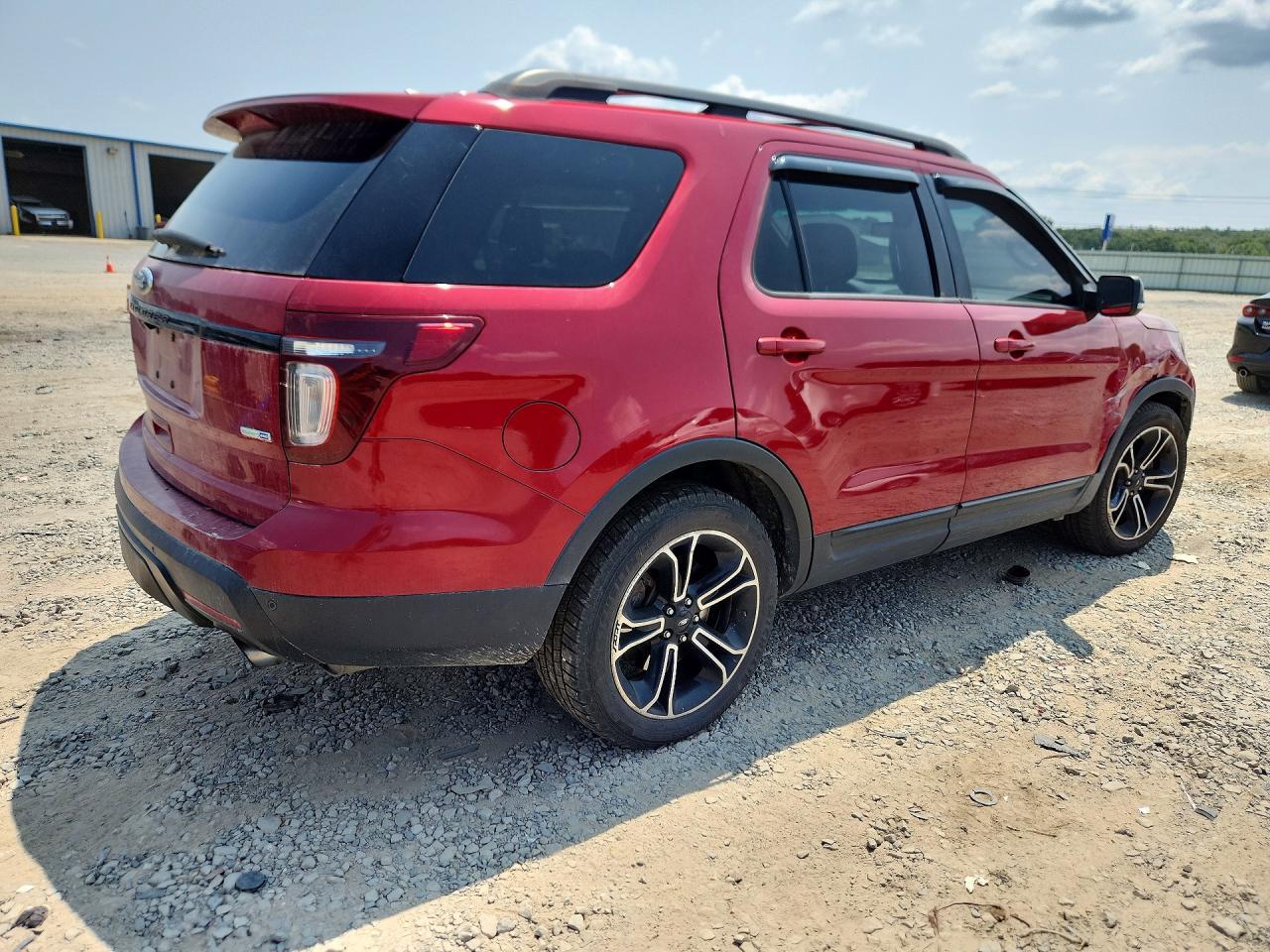 2015 Ford Explorer Sport - Image 3