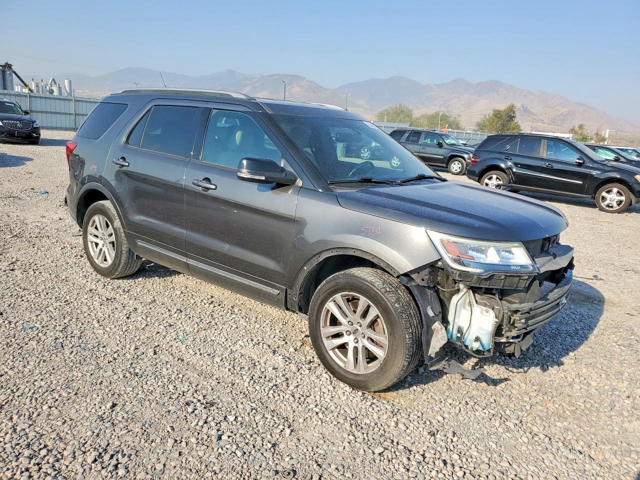 2018 Ford Explorer Xlt - Image 4