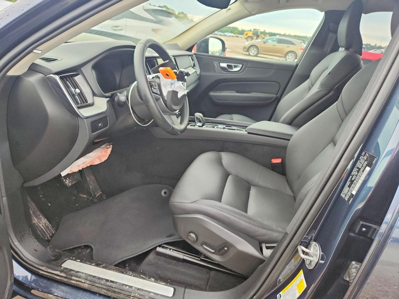 2025 Volvo Xc60 Plus - Фото 7
