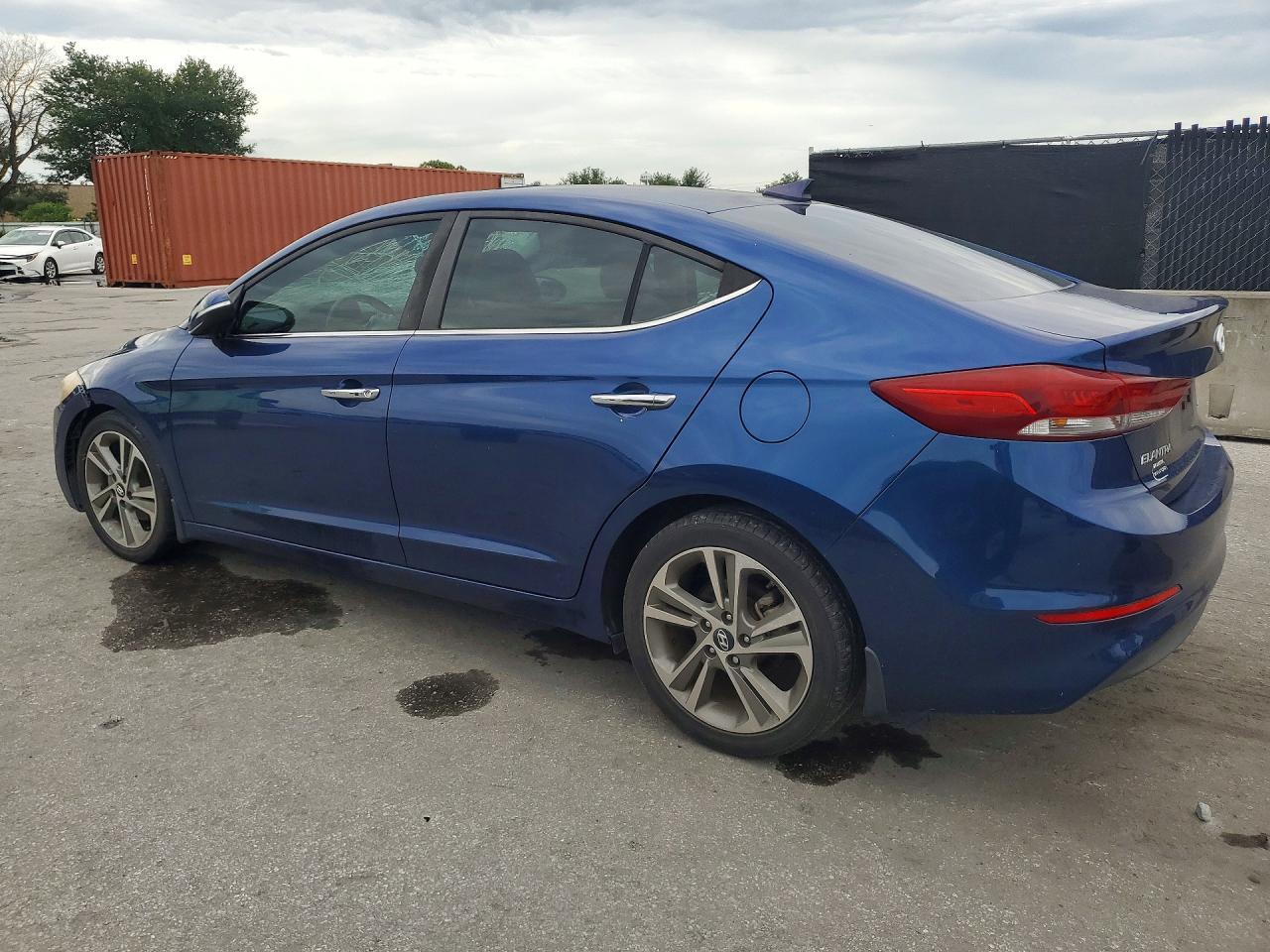 2017 Hyundai Elantra Limited - Image 2