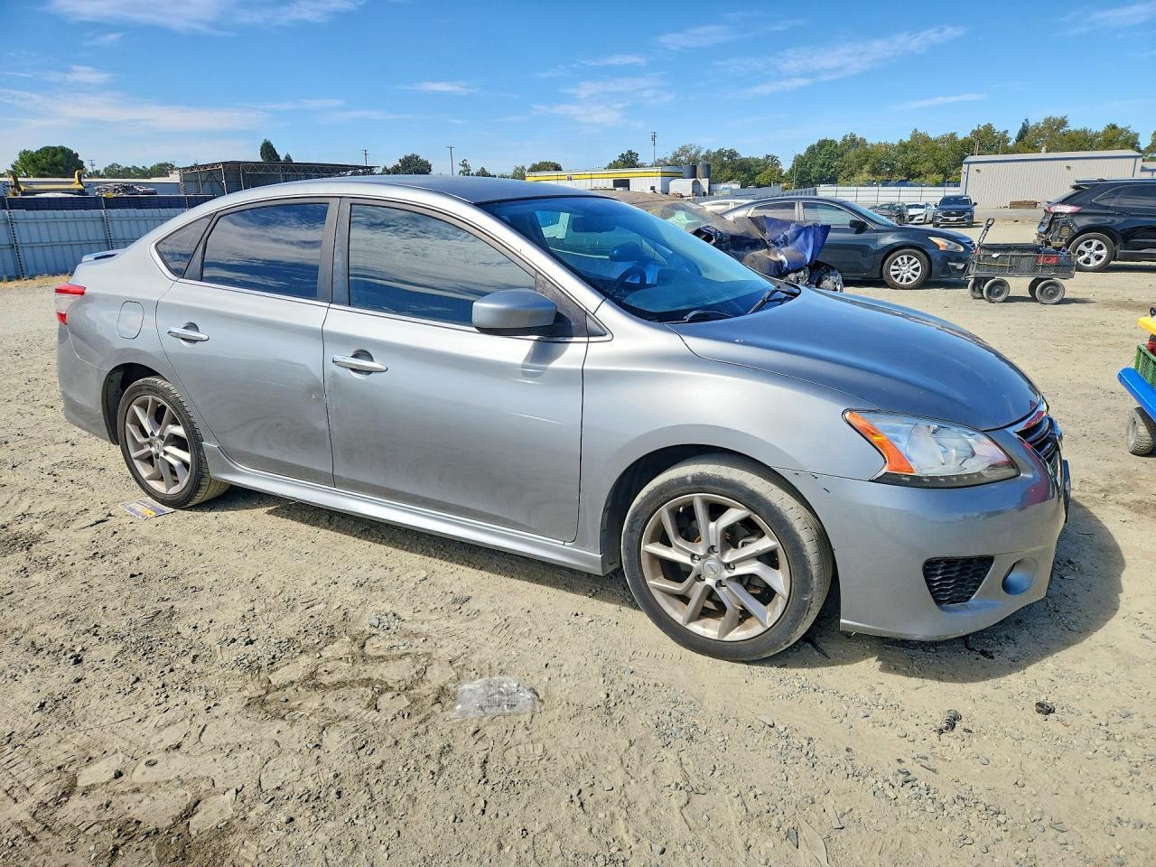 2013 Nissan Sentra S - Фото 4
