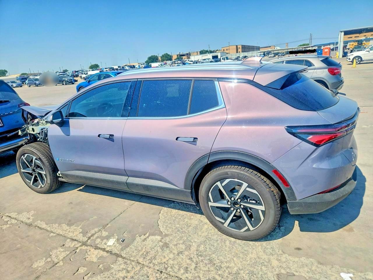 2026 Chevrolet Equinox Lt - Фото 2