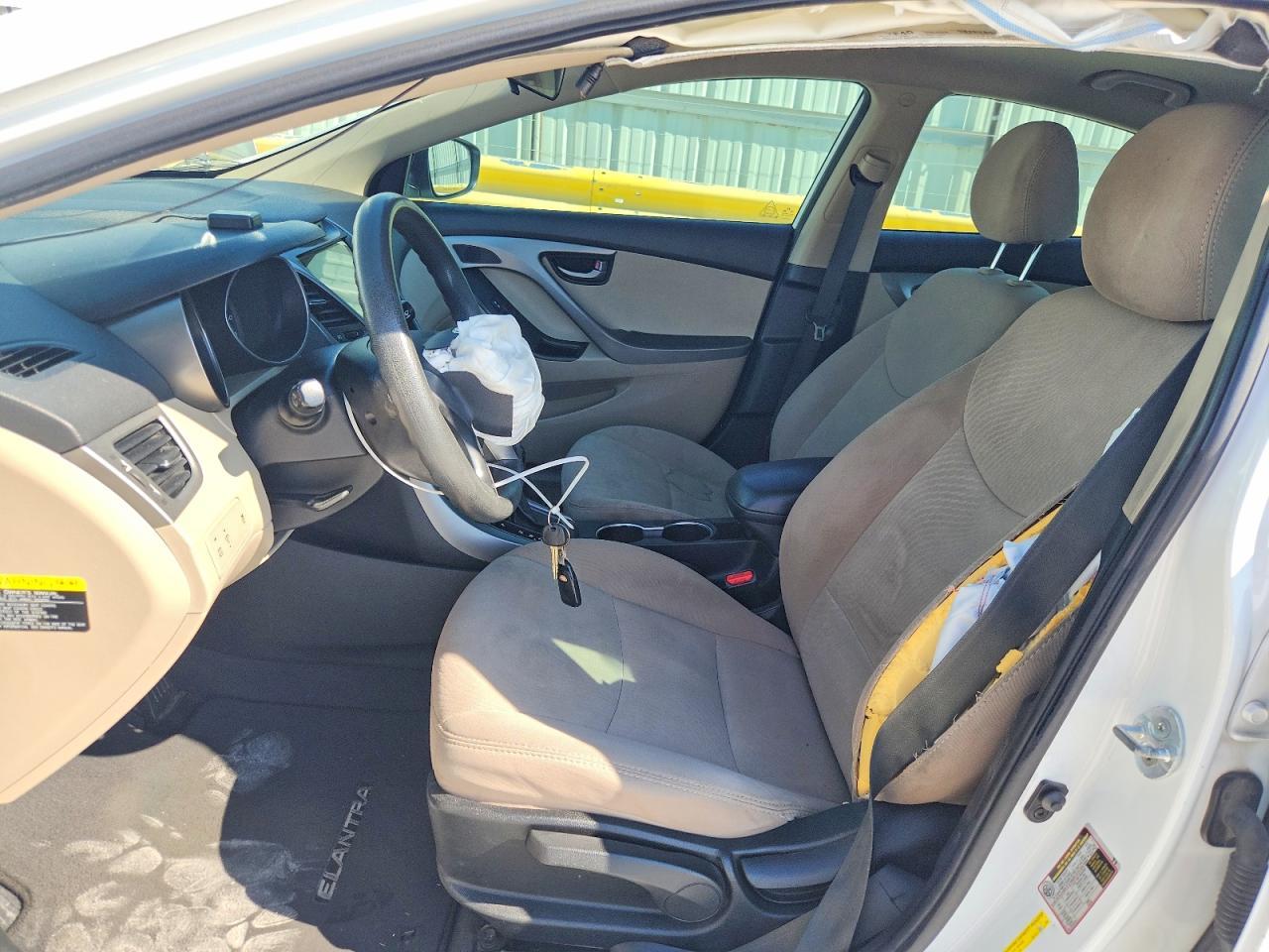 2015 Hyundai Elantra Se - Фото 7