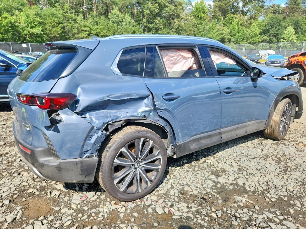 2023 Mazda Cx-50 Premium - Фото 3