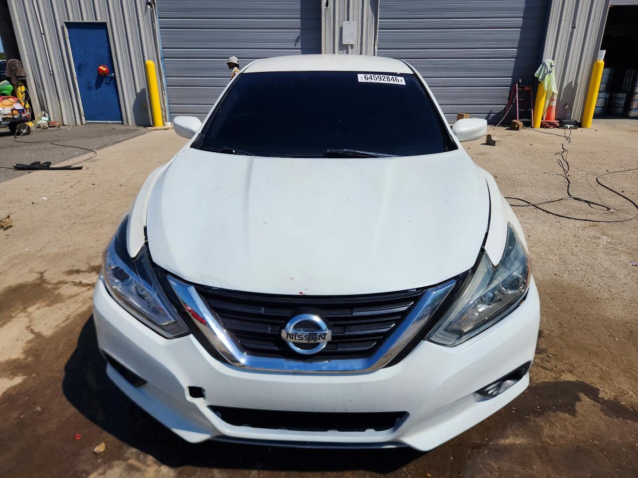 2018 Nissan Altima 2.5 Sr - Фото 5
