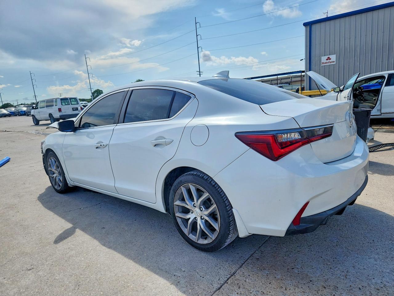 2020 Acura Ilx - Фото 2