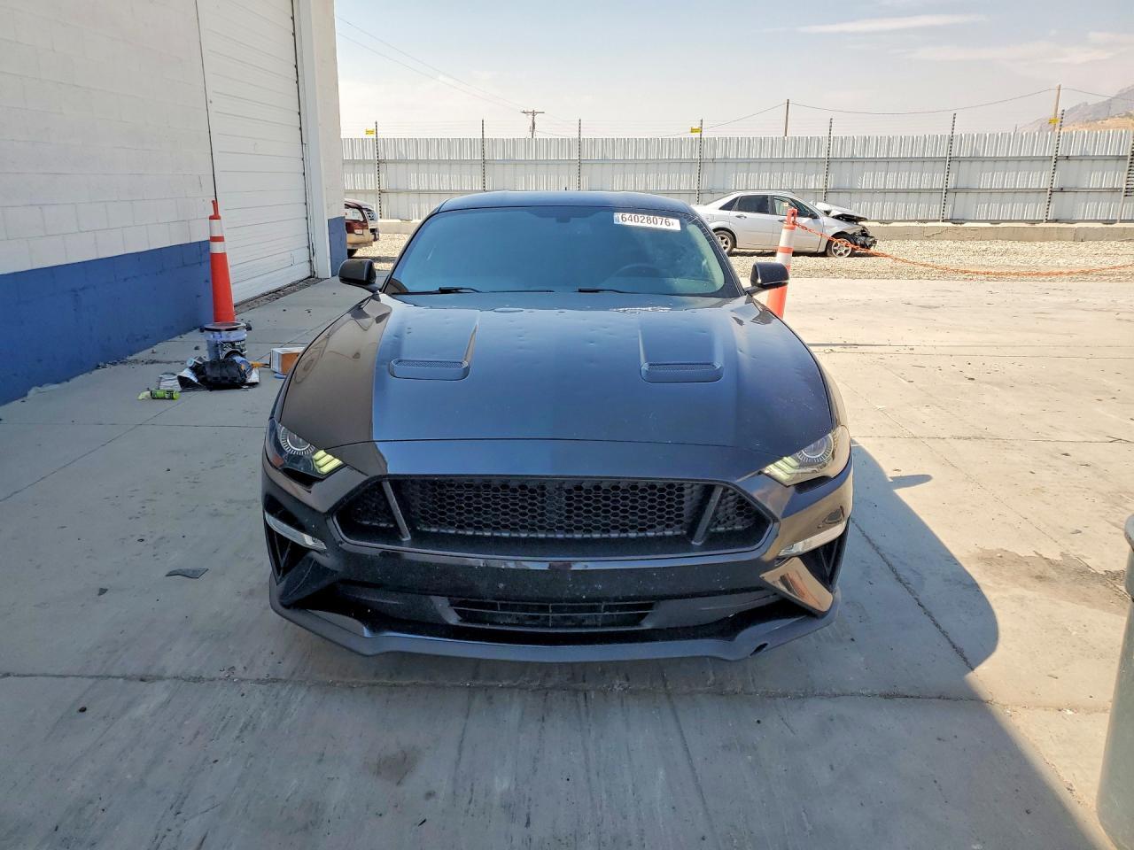 2020 Ford Mustang - Image 5