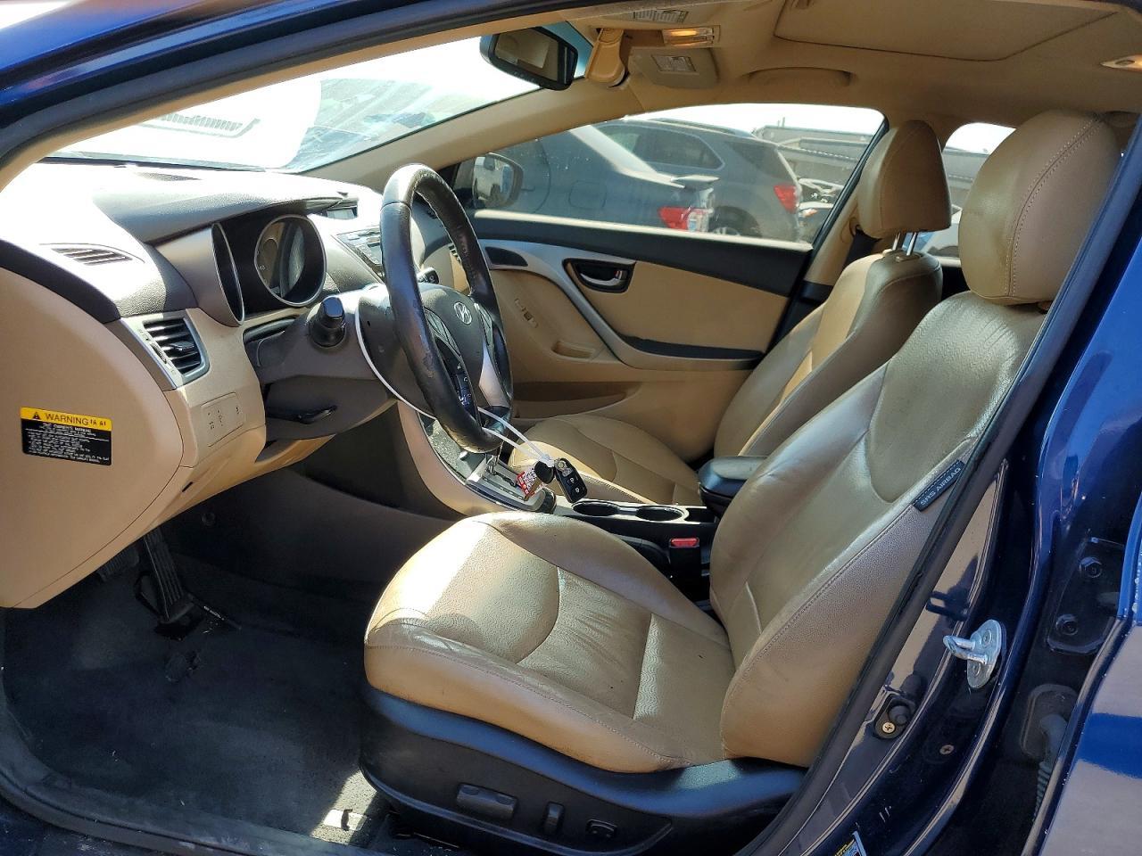 2013 Hyundai Elantra Limited - Image 7