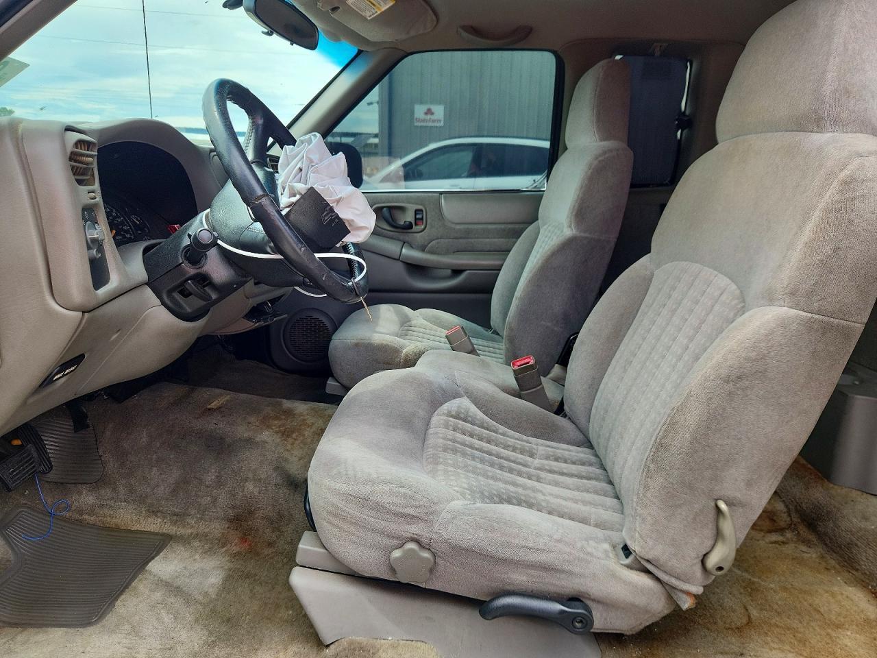 2002 Chevrolet S Truck S10 - Фото 7