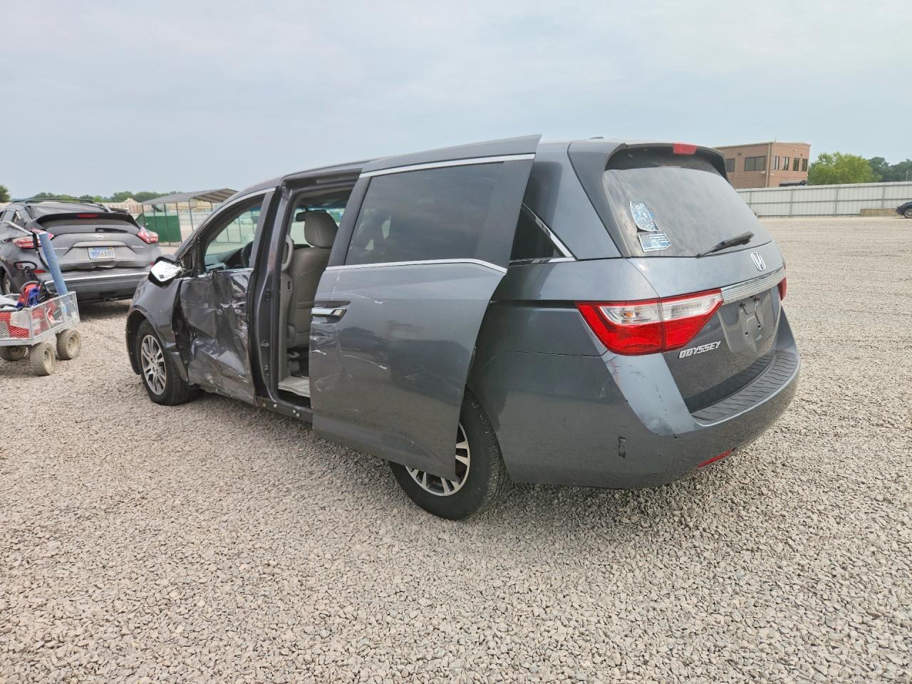 2012 Honda Odyssey Exl - Image 2