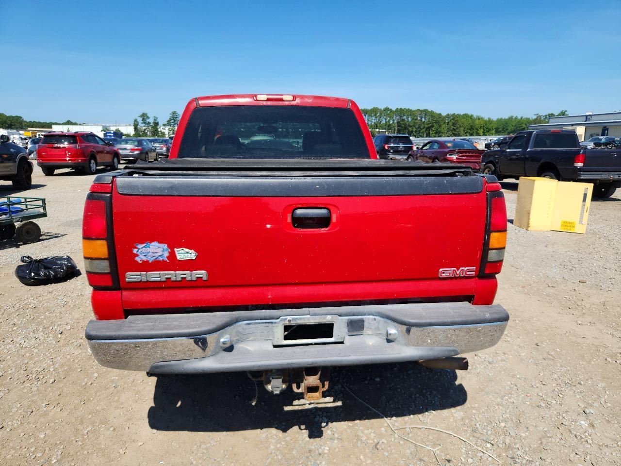 2005 GMC New Sierra K1500 - Фото 6