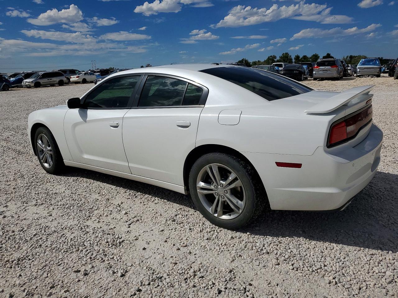 2013 Dodge Charger R/T - Image 2