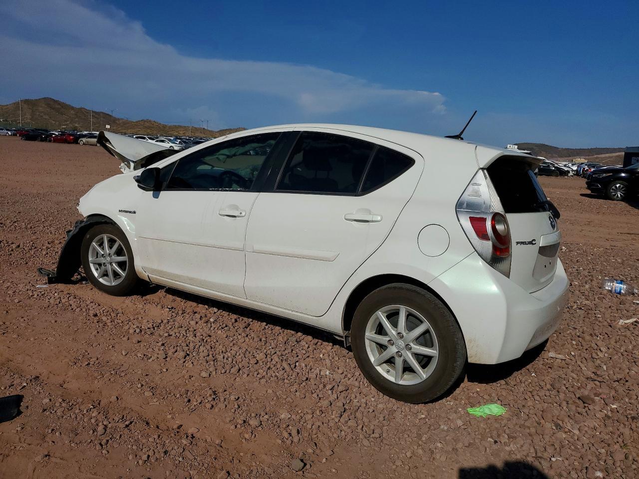 2013 Toyota Prius C Four - Image 2
