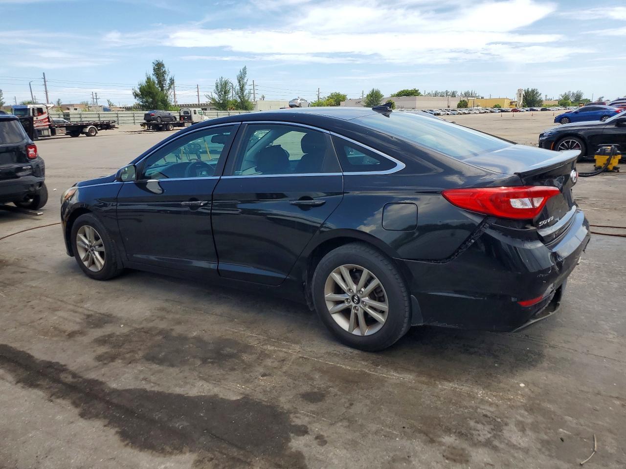 2016 Hyundai Sonata Se - Фото 2