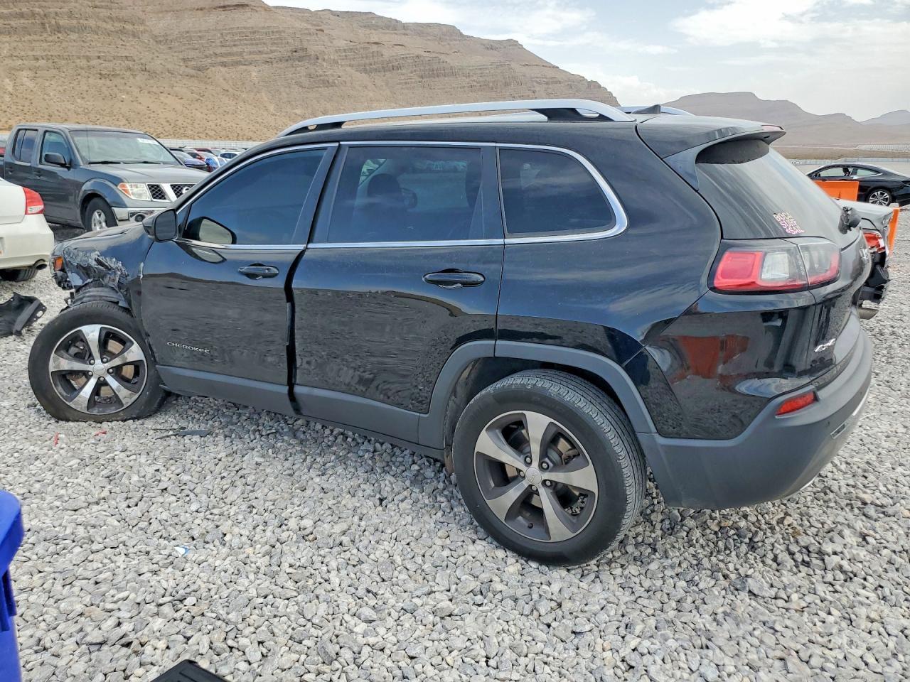 2019 Jeep Cherokee Limited - Image 2