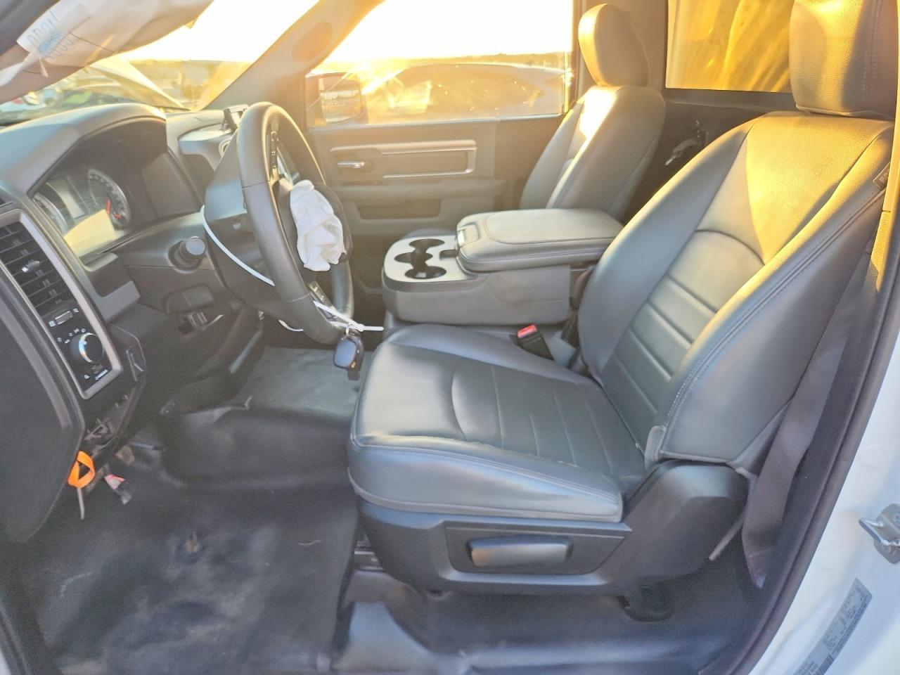 2020 Ram 1500 Classic Tradesman - Фото 7