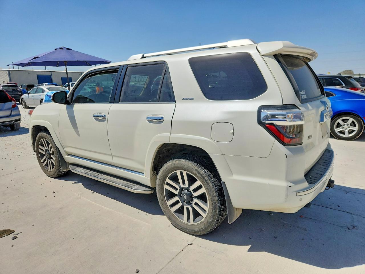 2022 Toyota 4Runner Limited - Фото 2