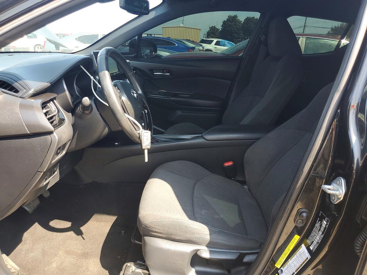2018 Toyota C-Hr Xle - Image 7