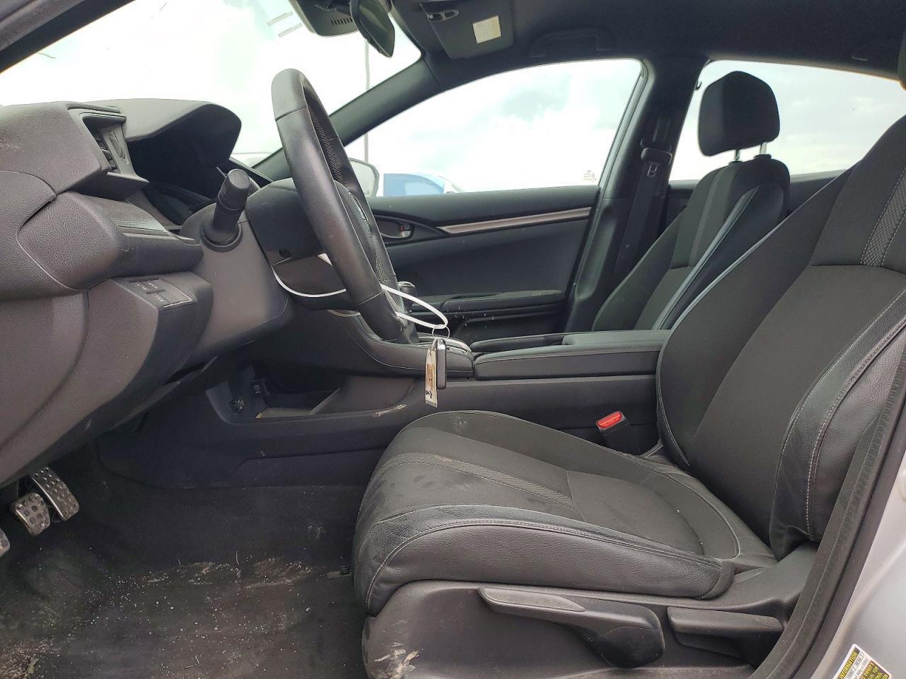 2021 Honda Civic Sport - Image 7
