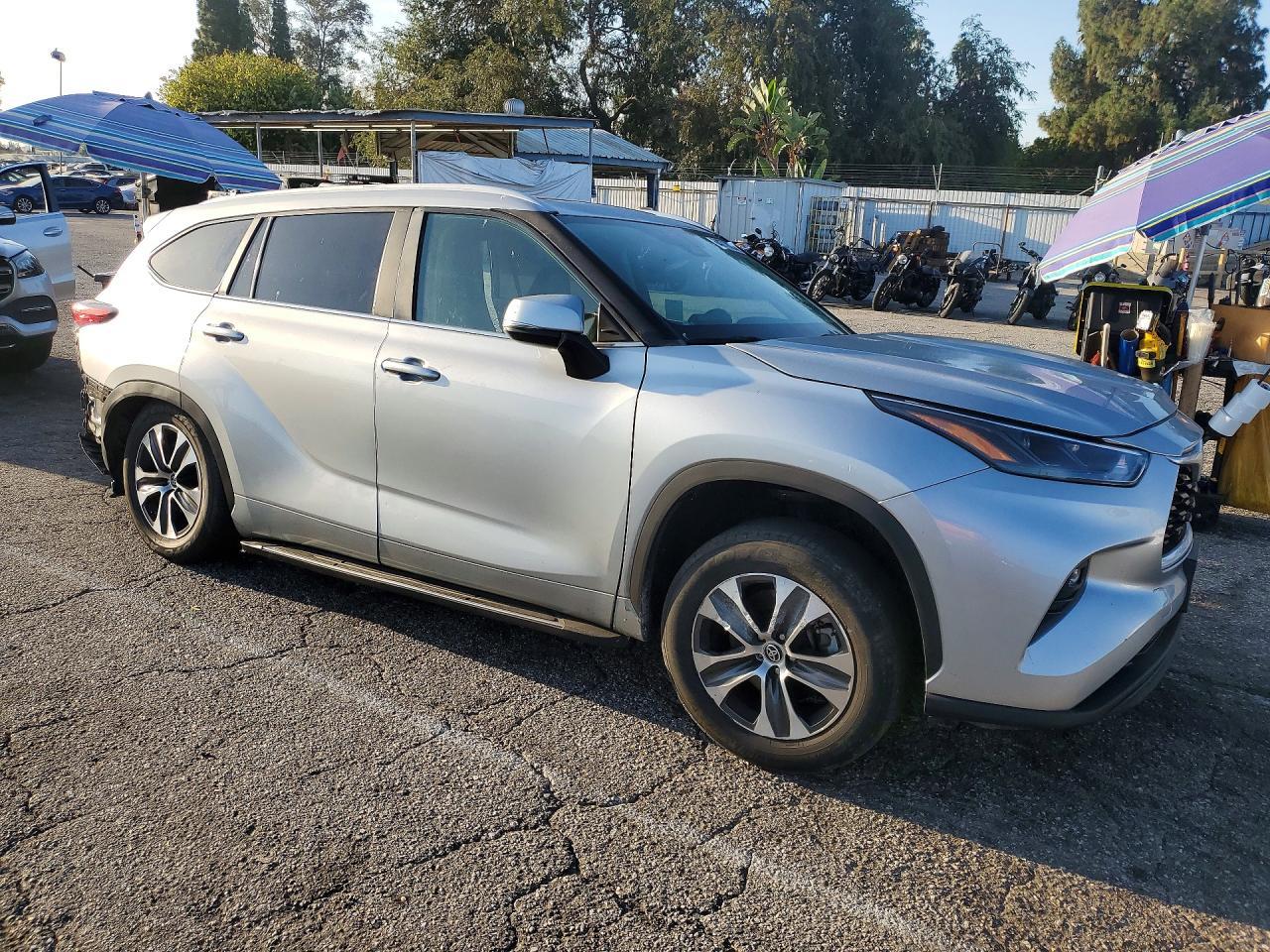 2023 Toyota Highlander Xle - Фото 4