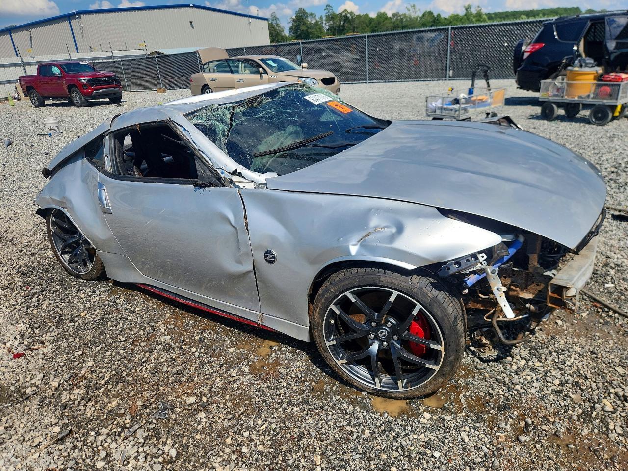2017 Nissan 370Z Nismo - Фото 4