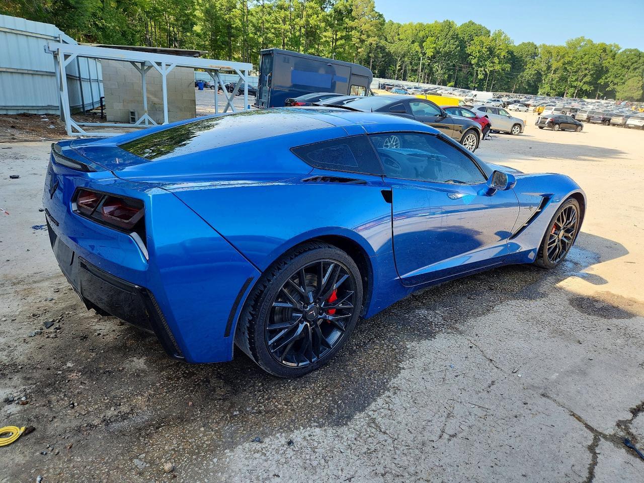 2015 Chevrolet Corvette Stingray 2Lt - Фото 3