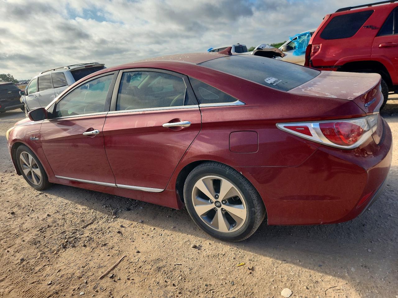 2011 Hyundai Sonata Hybrid - Фото 2