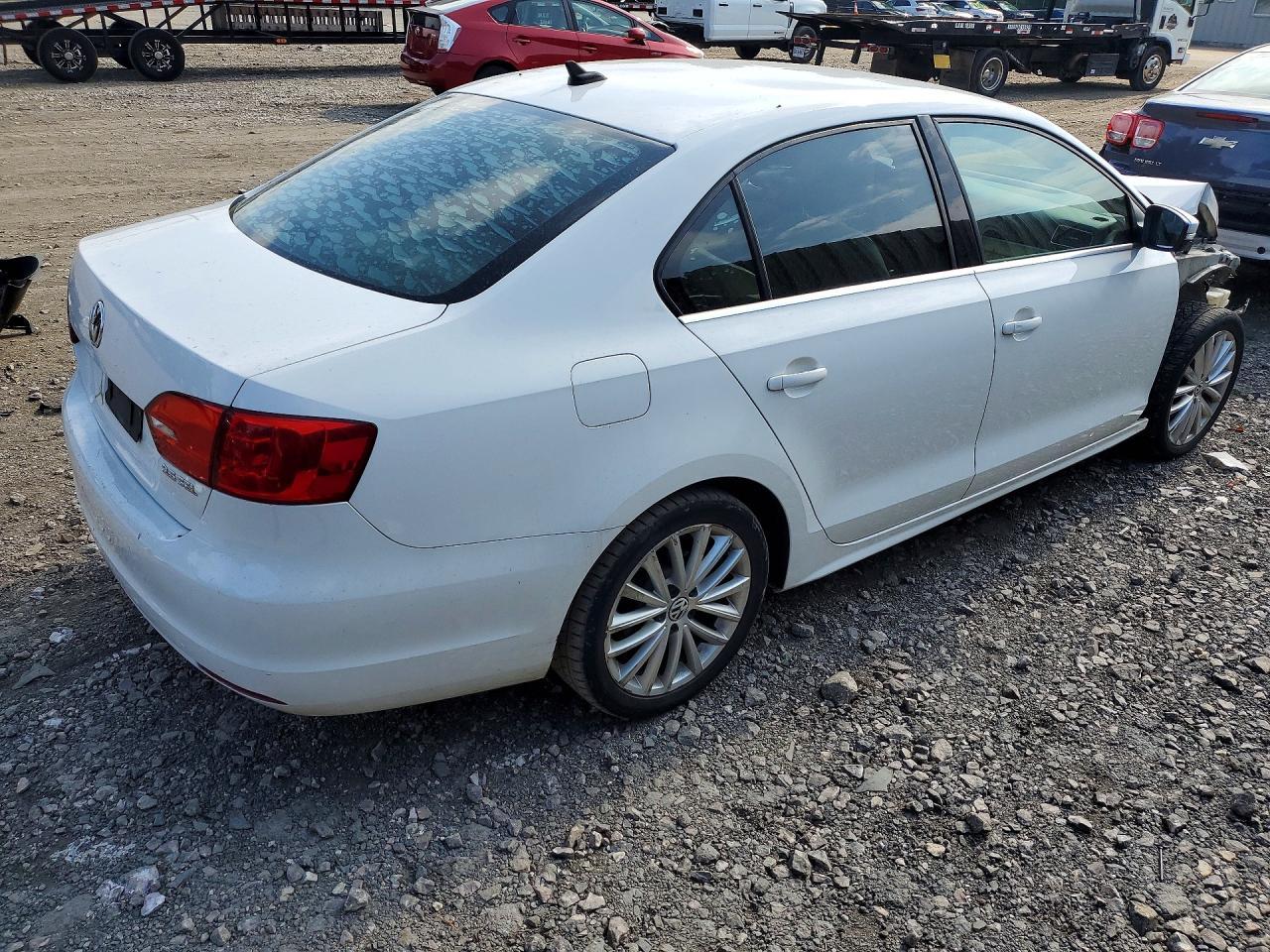 2011 Volkswagen Jetta Sel - Фото 3