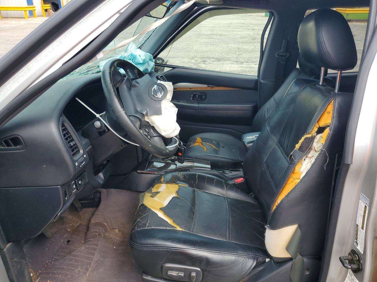 2004 Nissan Pathfinder Se - Image 7