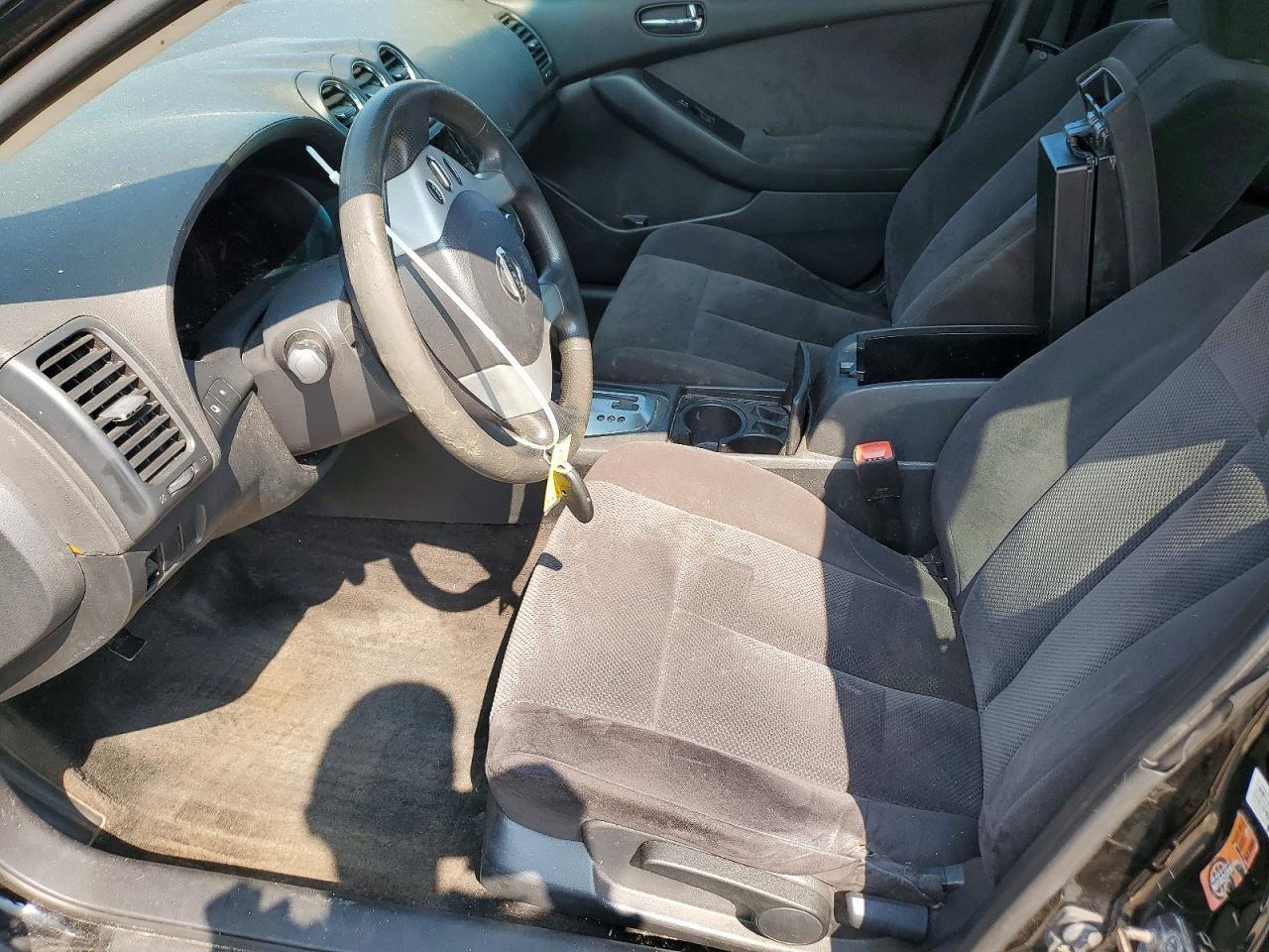 2009 Niss Altima - Фото 7