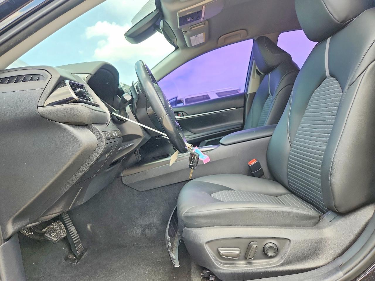 2023 Toyota Camry Se - Image 7