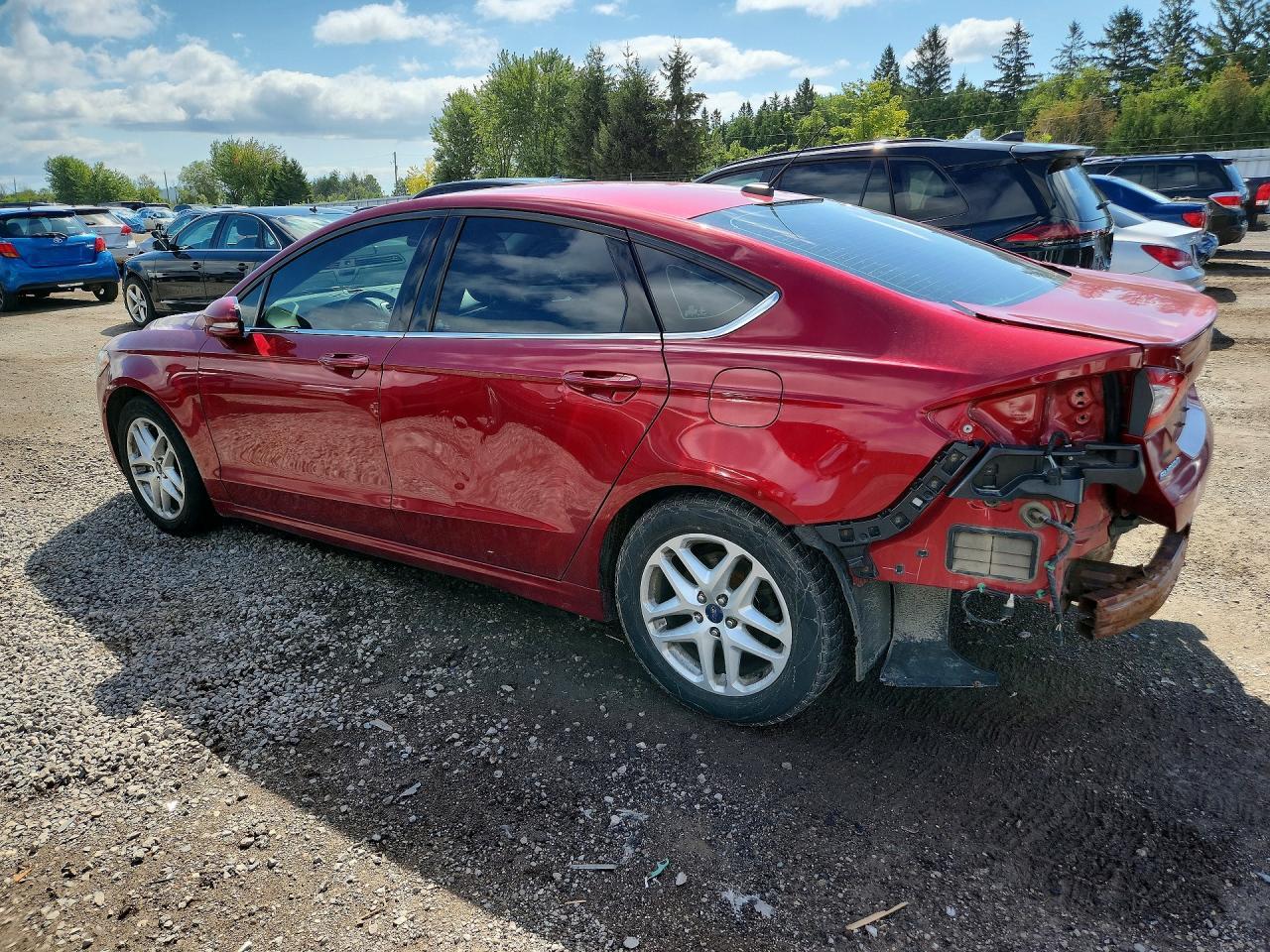2016 Ford Fusion Se - Image 2